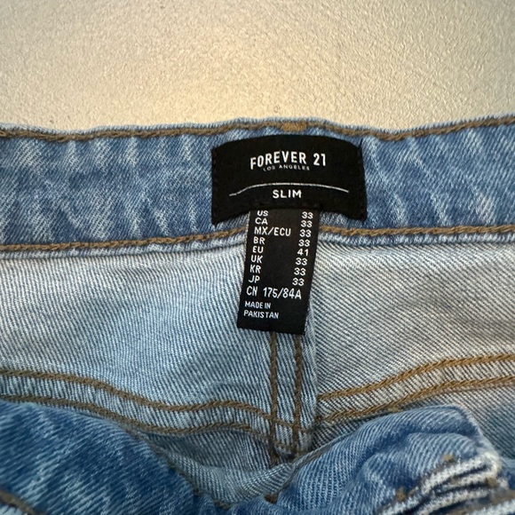 Forever 21 Slim Mid Rise Slim Leg Distressed Jeans - Picture 5 of 6